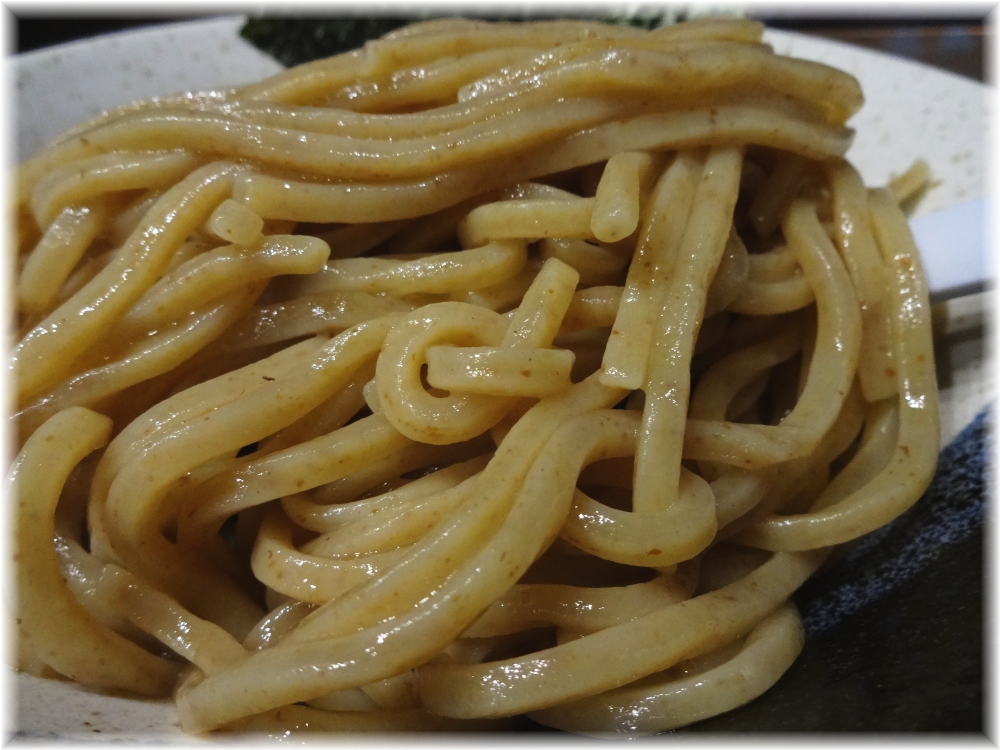 麺やポツリ 濃厚煮干しつけ麺の麺