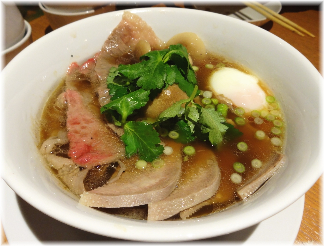 Gracia 牛タンと牛しゃぶの牛そば