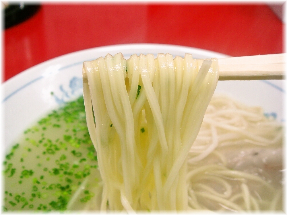 黒門 ラーメンの麺