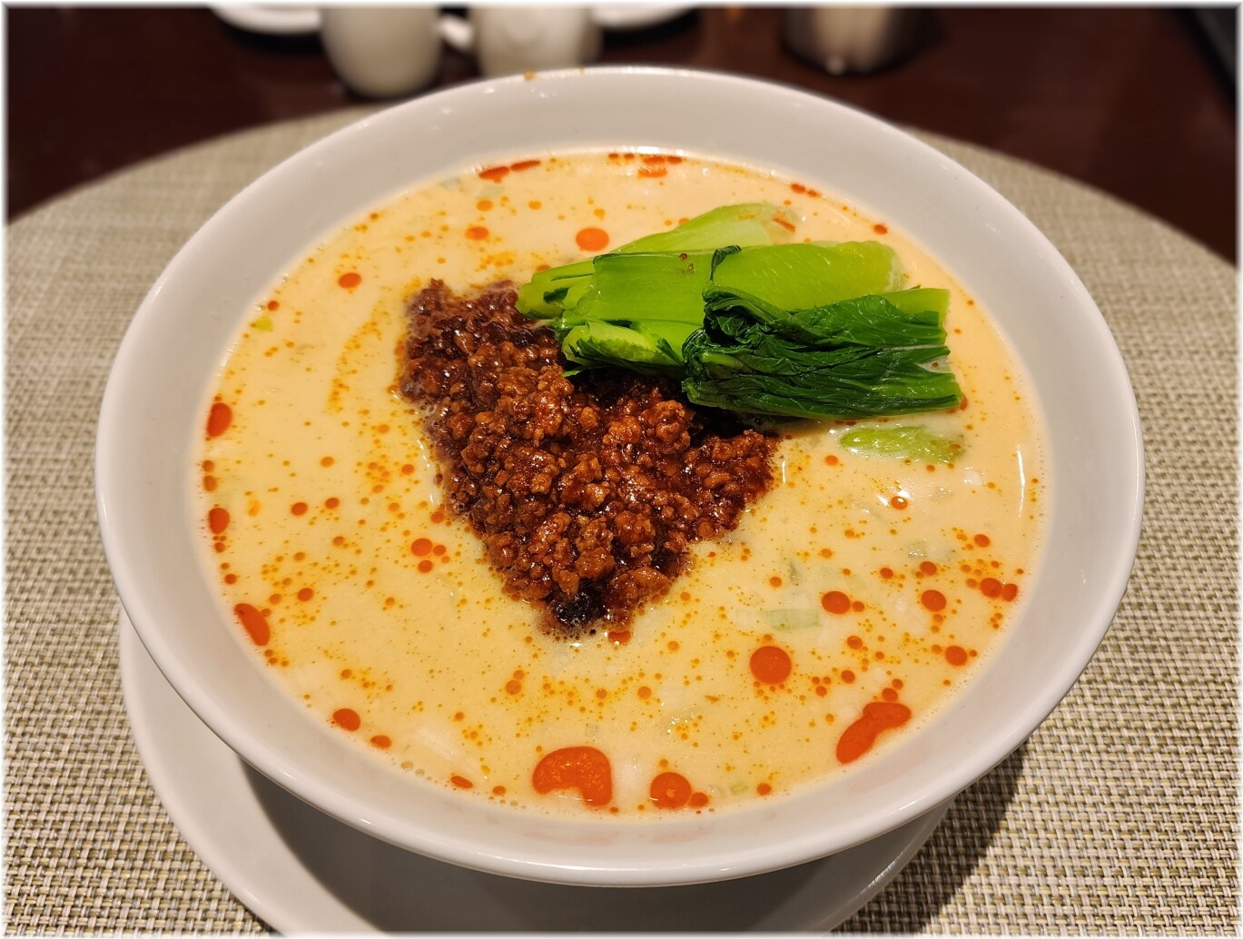 美華園新橋店 担々麺