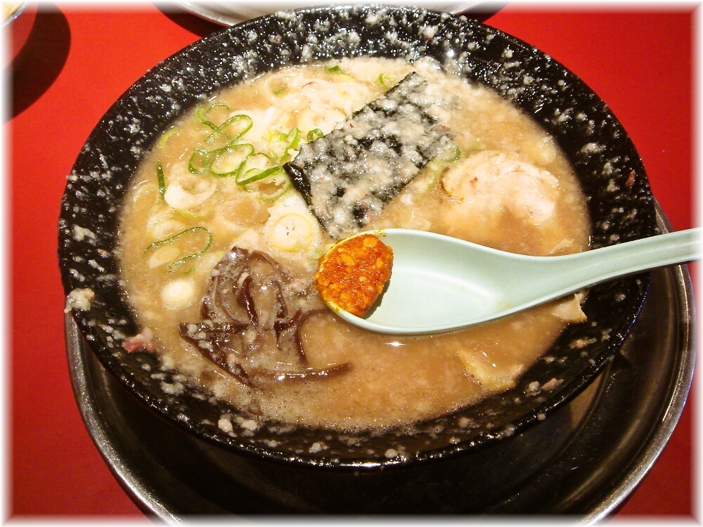 火の国文龍総本店 とんこつ黒