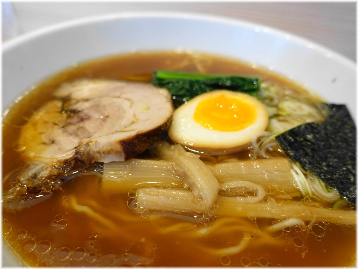 麺やぱんだ らぁ麺醤油(並)の具