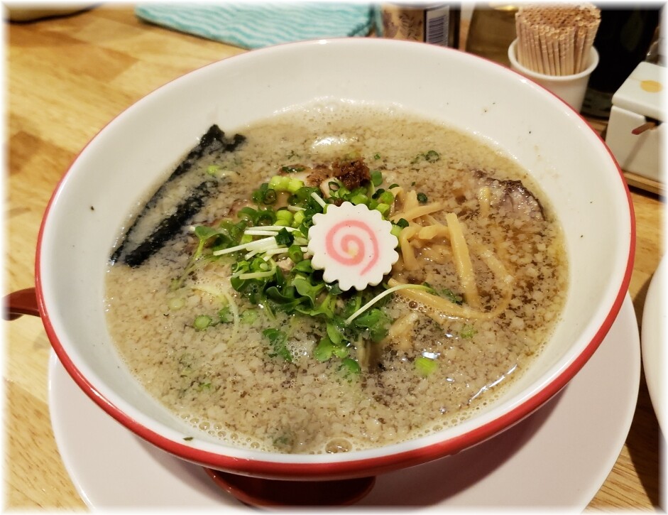 大喜14 背脂入り煮干しらーめん