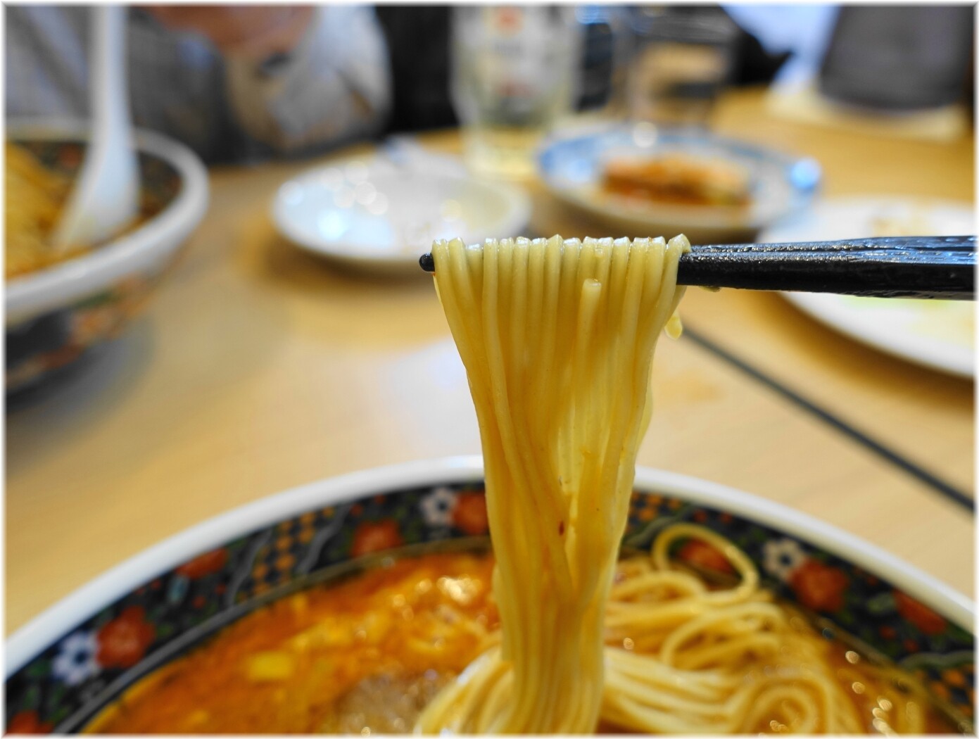 寿限無三田店2 厚切りチャーシュー担々麺の麺