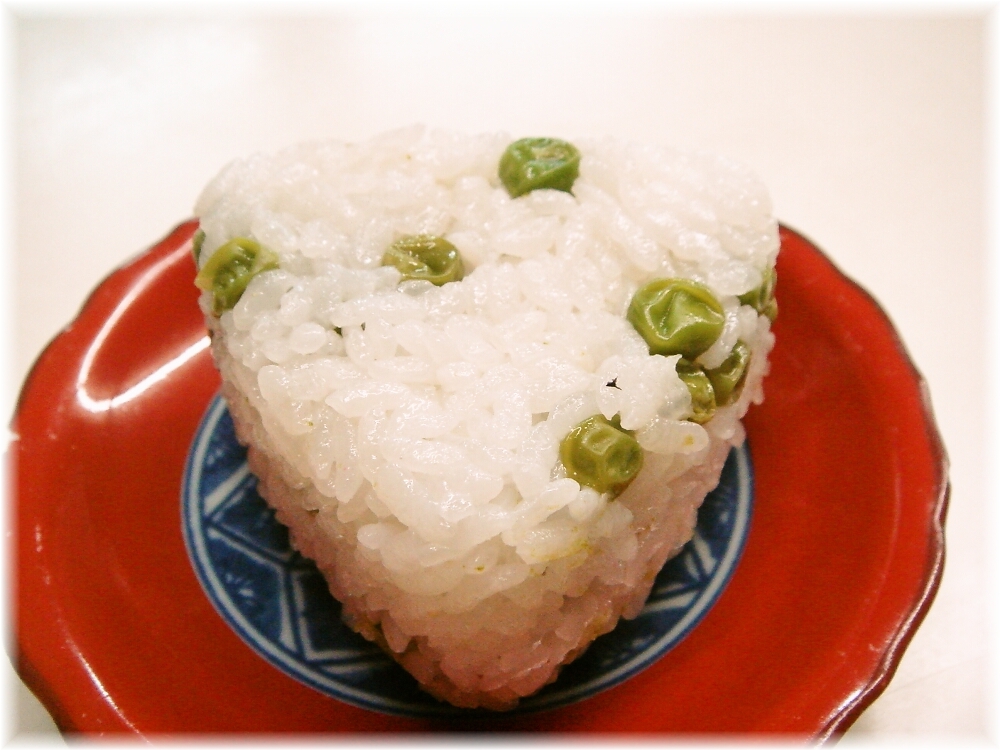 沖食堂 ピースおにぎり