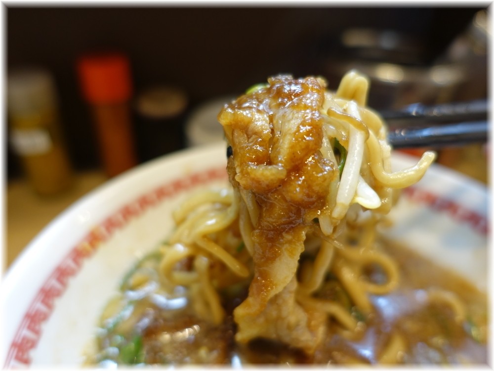 肉汁麺ススム三田店 肉汁麺(レベル2)の具3
