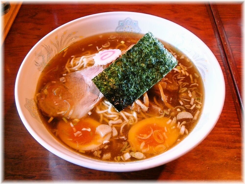 青葉大勝軒 中華麺 玉子