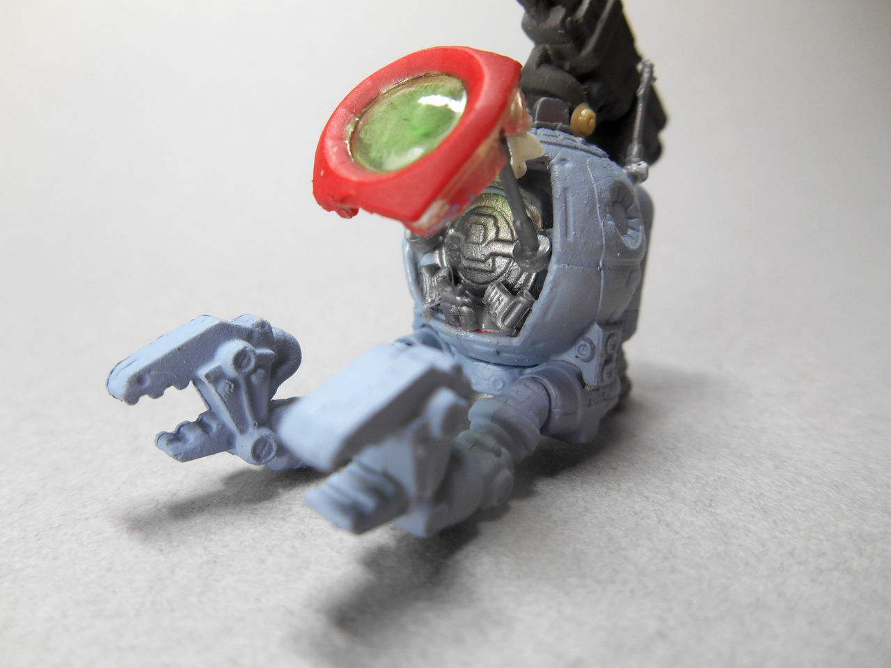 ガンダムコンバージ ボール格納庫①（タミヤ1/35ドイツ小火器セットで