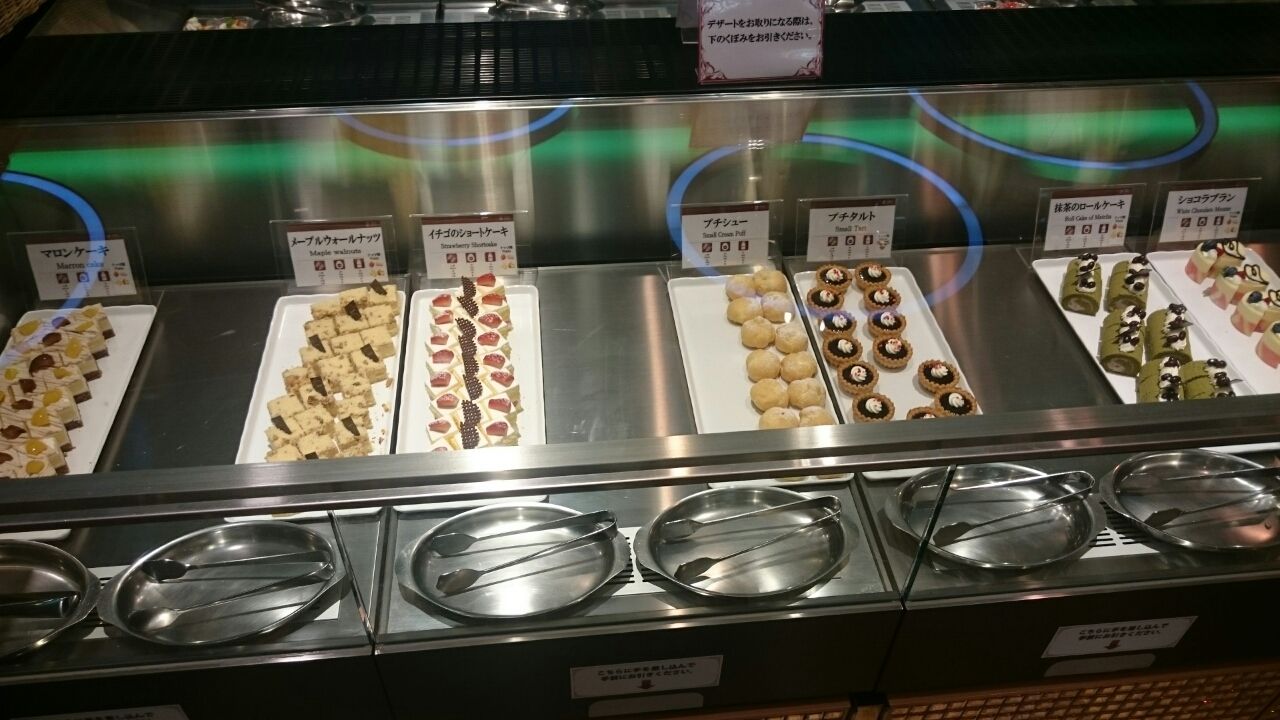 ブッフェダイニングケッヘル スイーツ編 新横浜プリンスホテル デカ盛り 食べ放題 ラーメン おかわりフリーダム 相模原大食いブログ