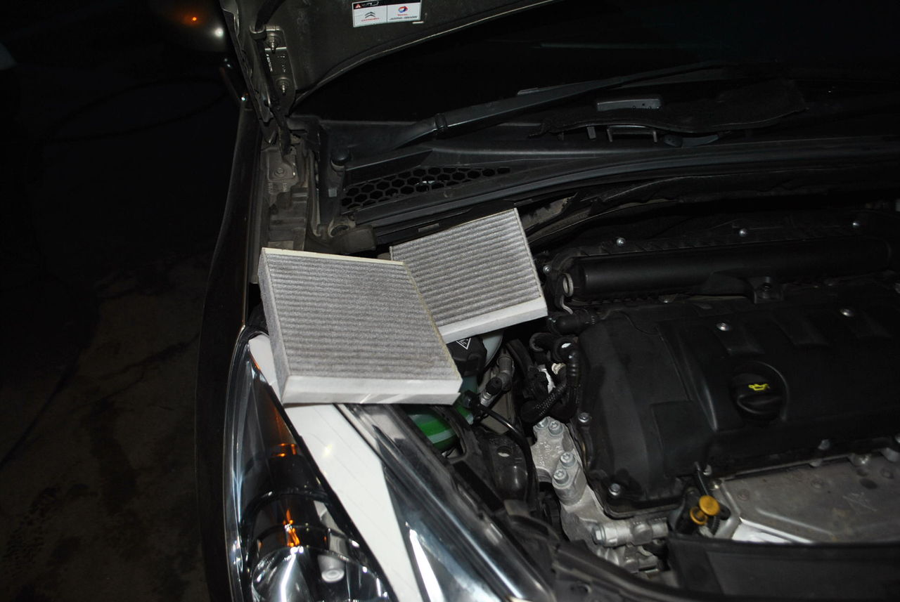 シトロエン C3 A55f01 クーラント漏れ 修理 Ambient Works