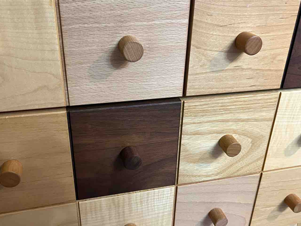 断捨離】絡まったケーブルを解き放す！暮らしをシンプルにするための