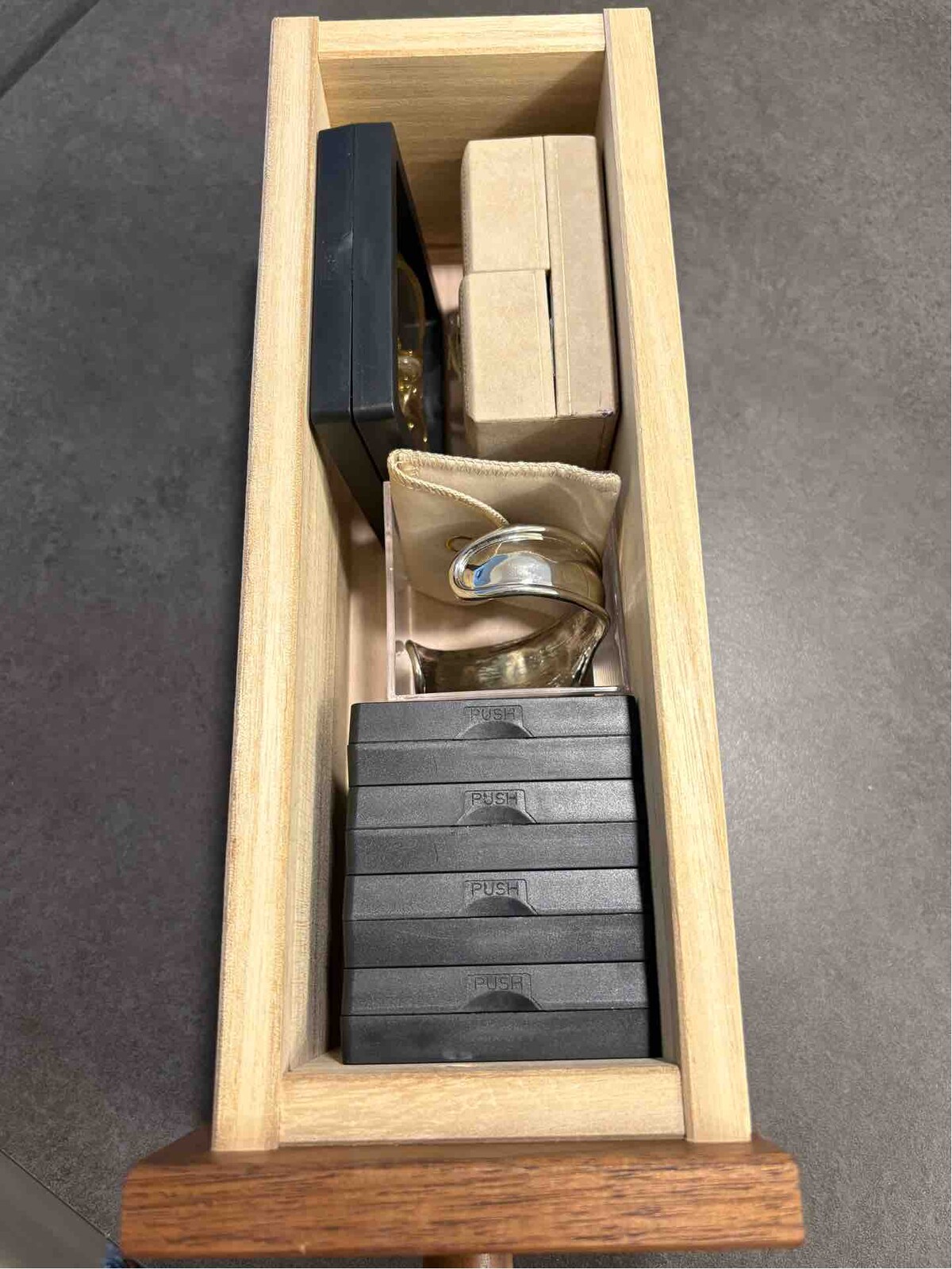 アクセサリーまとめ売り 刻印あり いろいろ【 断捨離】 30代、ごっそりアクセを断捨離！残したものと手放したもの