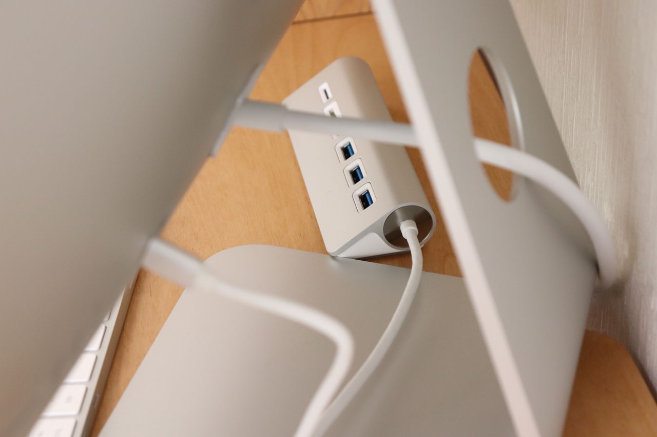 Macにぴったりおしゃれデザインのusbハブをレポ やさしい時間と もたない暮らし Powered By ライブドアブログ