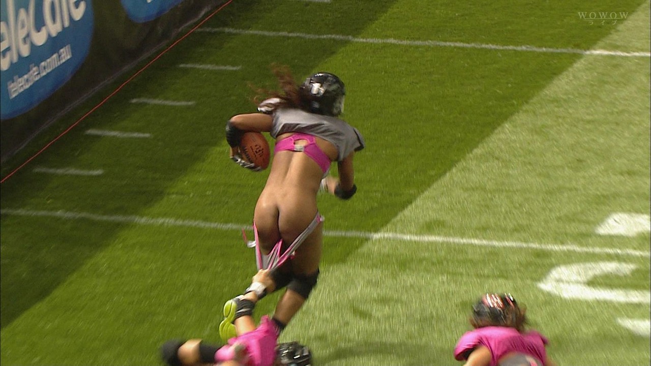 ランジェリーフットボール ポロリ