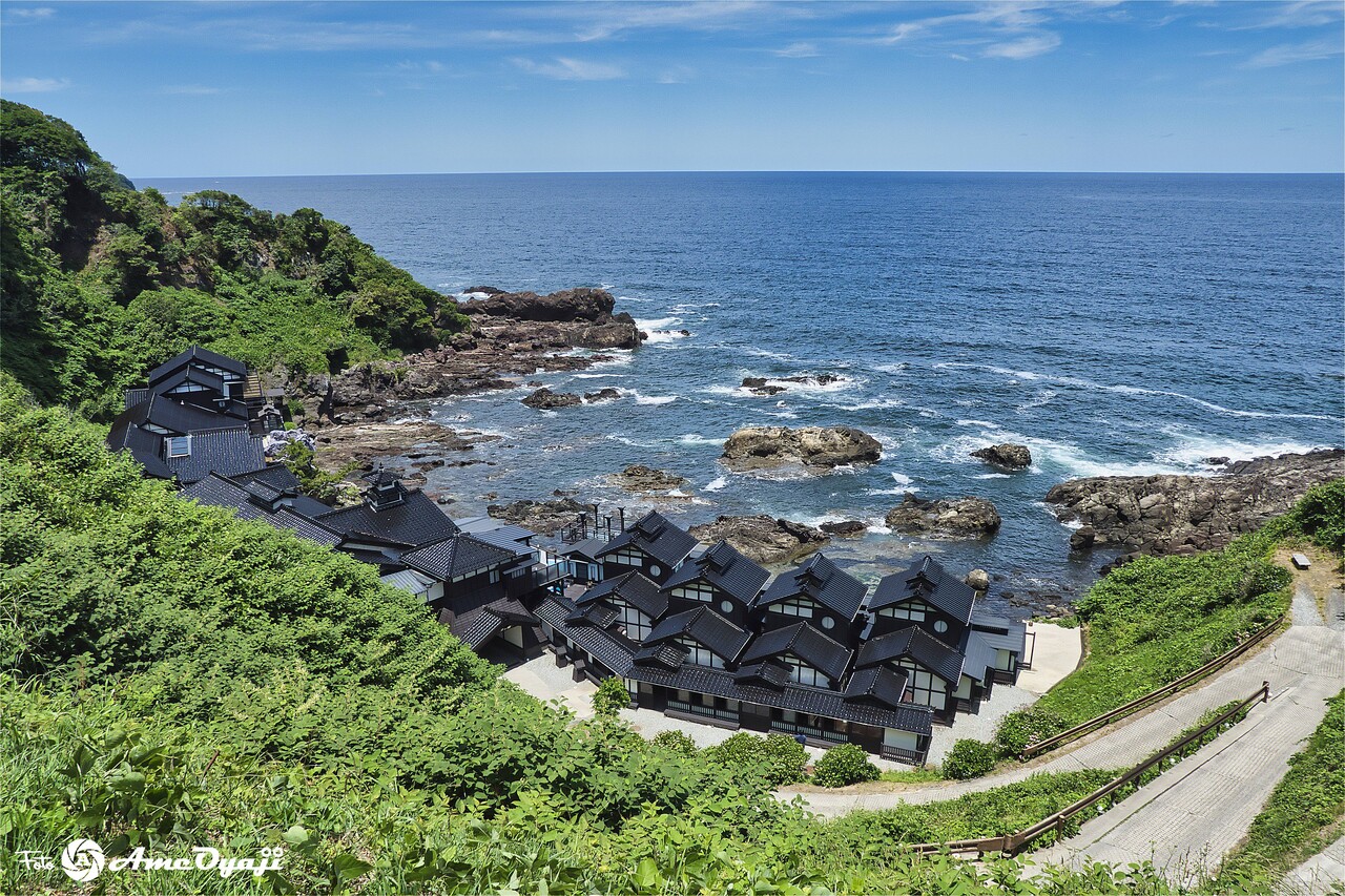 聖域の岬 日本三大パワースポット ランプの宿を見下ろす景観はお見事 絶景に出逢いたくて ひとり旅 ワンシーンに想いを込めて 聖域の岬 日本三大パワースポット ランプの宿を見下ろす景観はお見事 絶景に出逢いたくて ひとり旅 ワンシーンに想いを込めて