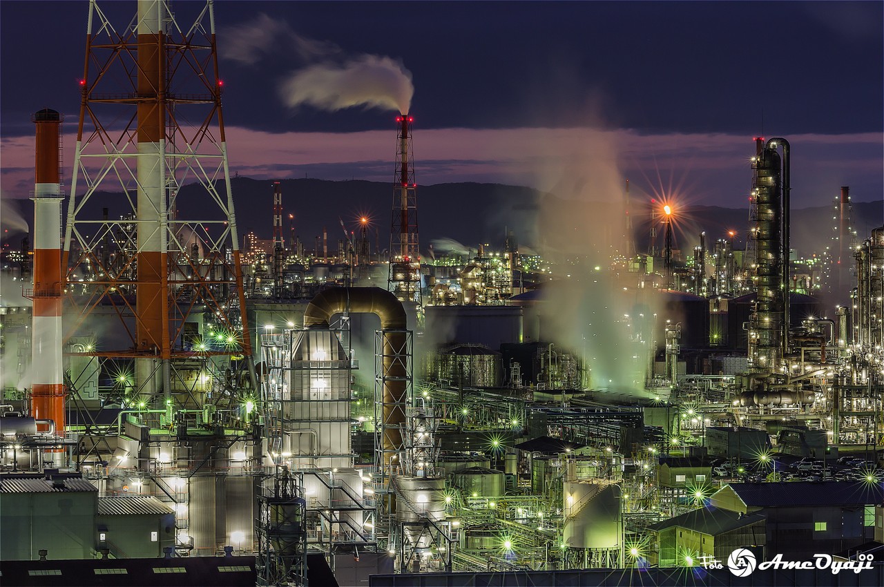 水島コンビナート まるで未来基地の工場夜景 絶景に出逢いたくて ひとり旅 ワンシーンに想いを込めて