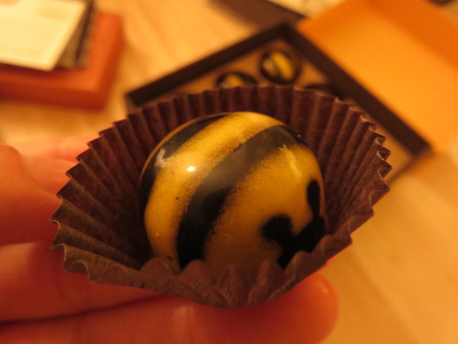 John & Kira's・Bee1粒