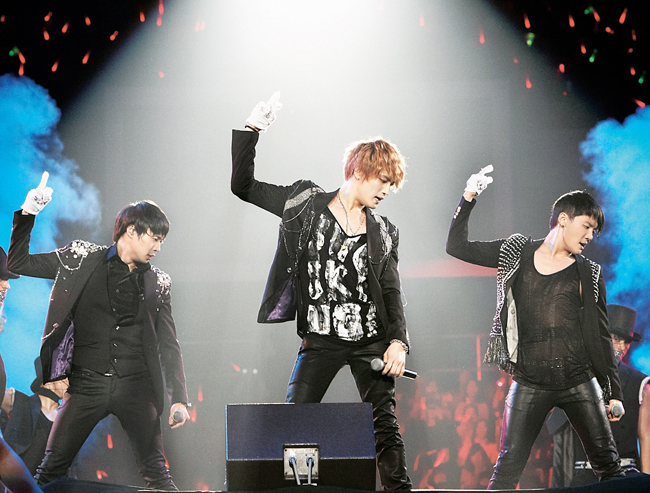 JYJ UNFORGETTABLE LIVE CONCERT IN JAPAN 10/15 : ちょっぴりあちこち ...