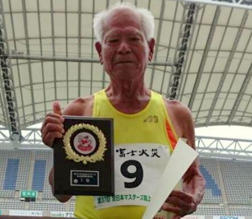 【朗報】90歳のおじいちゃんが400m走で世界新記録ｗｗｗｗｗｗ