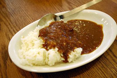 カレーには水以上に合う飲み物ないよな