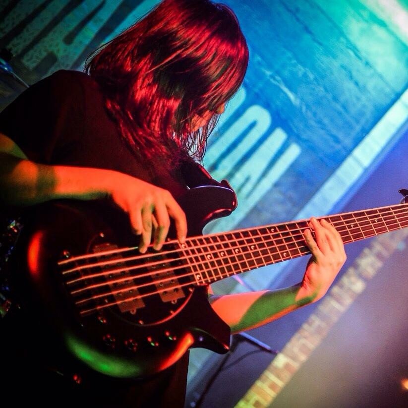 男が髪をロン毛から坊主にした話 ベーシストamitoのグルメデブログ