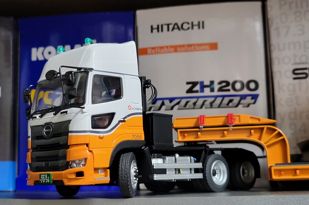 日野プロフィアSS6×4 ハイルーフ 内宮運輸機工 現行モデル 1/50