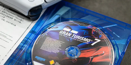 【終焉】「ディスク廃止」より「PSでDLゲーム購入はリスク大」の風潮になってるけどヤバくね?