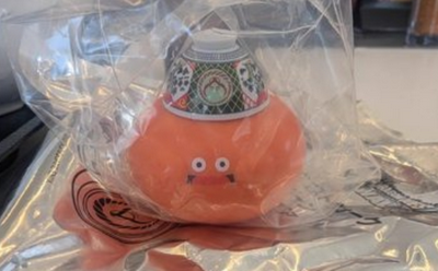 【迷惑客】ドラクエおじさん、吉野家ドラクエの景品が目当てのものじゃなかったので支払いもせずに帰ってしまうｗ