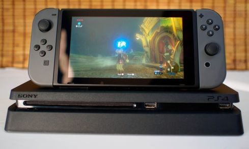 switch-vs-ps4-tablet-1200x720