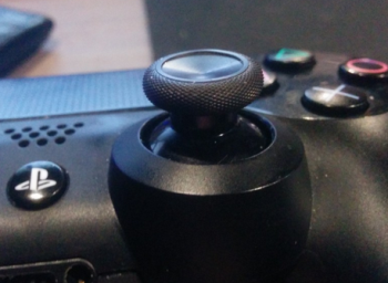 海外著名リーカー「PS4の性能は中盤から大きく伸びる。XB1版との差は広がる一方」