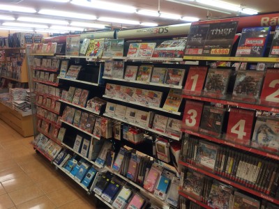 ゲーム屋で働いてるんだが任天堂の棚は子連れとカップルが多い