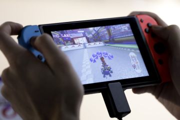 【朗報】ニンテンドースイッチ、好調につき生産計画を2倍に引き上げ！任天堂久しぶりの大ヒット商品に