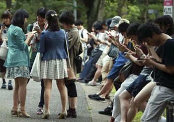 【朗報】ポケモンGO、ガチのマジでブーム再燃ｗｗｗｗｗ