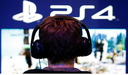 多根「新型PSPはPS4ゲームがそのまま動く? “3世代互換”の証拠が浮上」