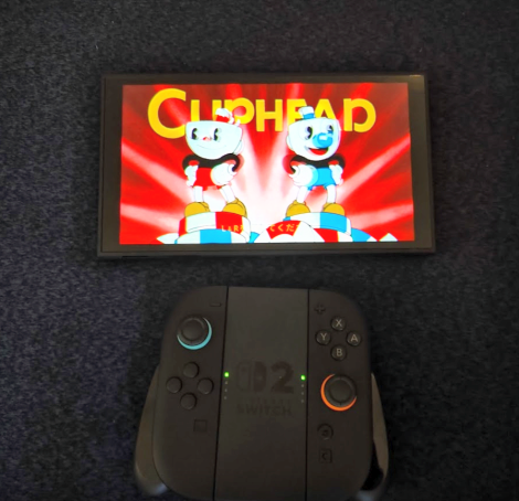 32618