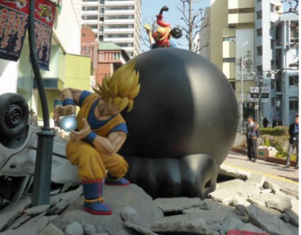  「Jスターズ　ビクトリーバーサス」 悟空とルフィが渋谷で戦う！？渋谷PARCO前に発売記念“巨大フィギュア”が登場！でけええええぇぇぇ！！！
