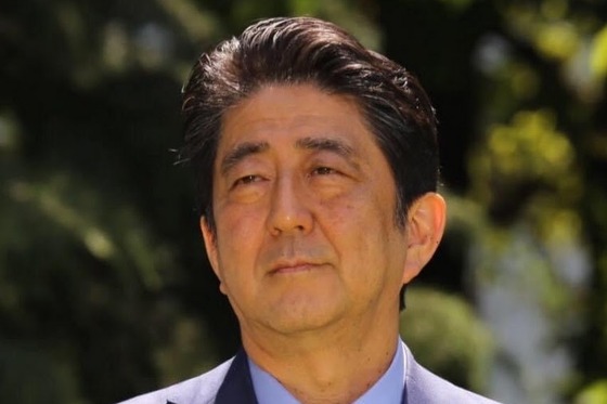 【悲報】安倍晋三が警戒していたのに関係を切れなかった統一教会って怖くね？
