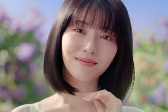 【画像】浜辺美波の愛車ｗｗｗｗｗｗｗｗｗｗｗｗｗｗ