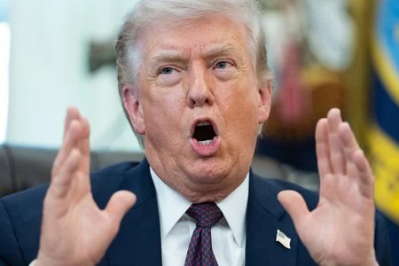 【悲報】トランプ「イランに勝ったし我々がホルムズ海峡の通行料を徴収するのはどうだ？」