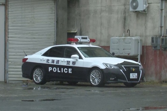 【速報】バーの壁の中に女性の遺体、経営者を逮捕