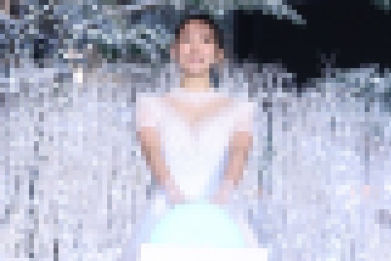 【画像】吉岡里帆を嫌いな男なんて存在しない　→純白ドレス姿を披露