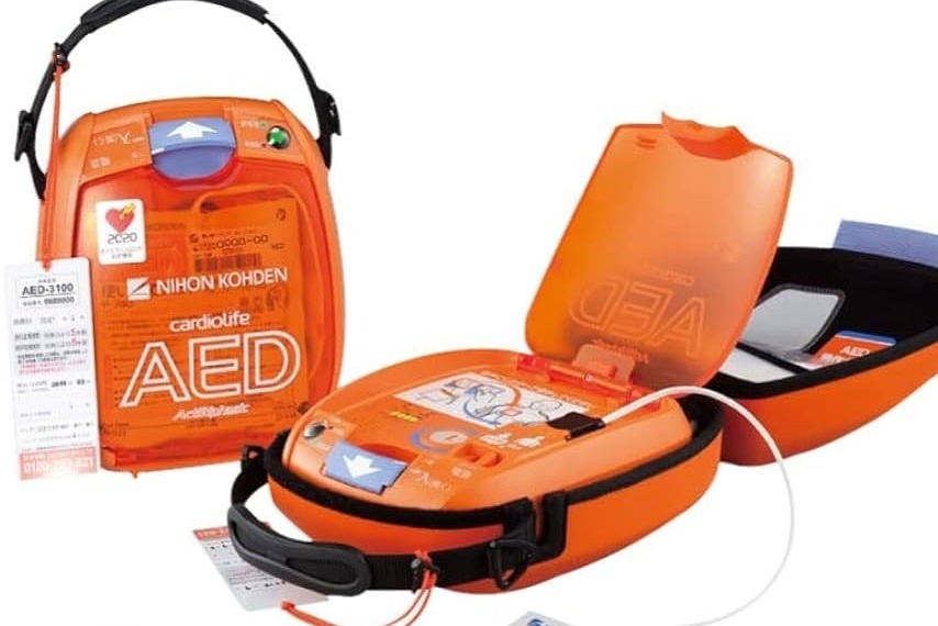 【大荒れ】AEDを使わないのは“見殺し”なのか？「保護責任者遺棄罪」まで飛び出し議論が地獄に…