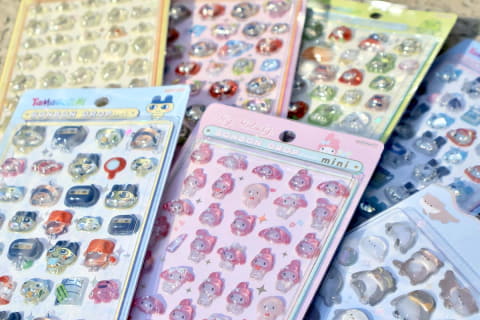 深刻過ぎるシル活。シール交換が史上最大のブームへ