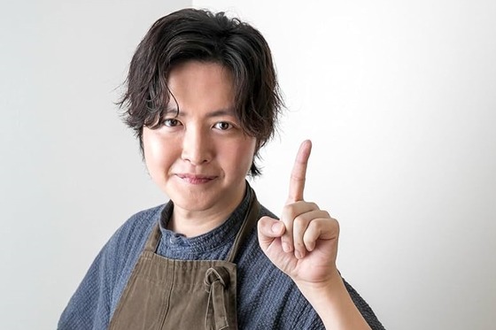 【悲報】一般人「無印のカレー美味すぎ！」 料理のお兄さんリュウジ「！！(ｼｭﾊﾞﾊﾞﾊﾞ」