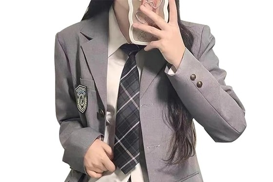 【画像】平成のギャル雑誌、その辺のJKのブロマイドを読者プレゼントｗｗｗｗｗｗｗｗｗ