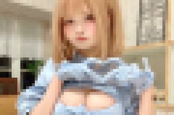 【画像】人気コスプレイヤー、イタリア王家のパーティーに招待されるｗｗｗｗ
