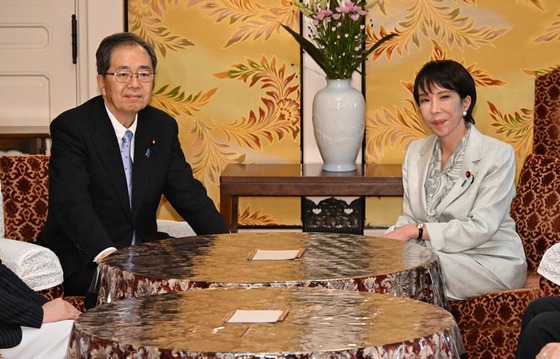 【悲報】自民高市総裁「公明党から一方的に連立政権からの離脱を伝えられた、大変残念」
