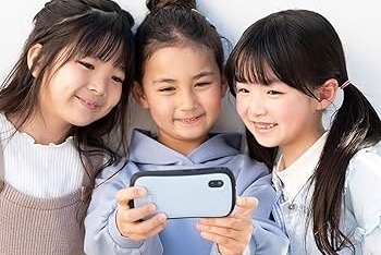 【ついに来るか】世界で未成年のSNS禁止が加速…日本も同じ流れになるのかと話題に