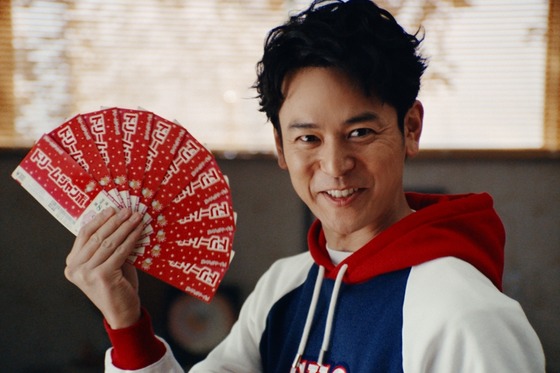 【悲報】宝くじの最高賞金を3倍超にしても売上が20年で3割も落ちてるの！なんで買ってくれないの？