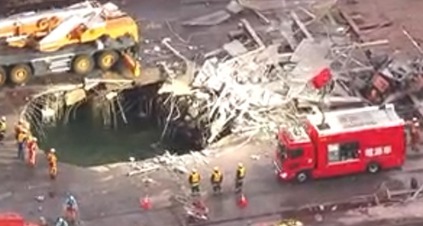 【速報】川崎の製鉄所で高さ40mの足場倒壊。3名重症1名行方不明